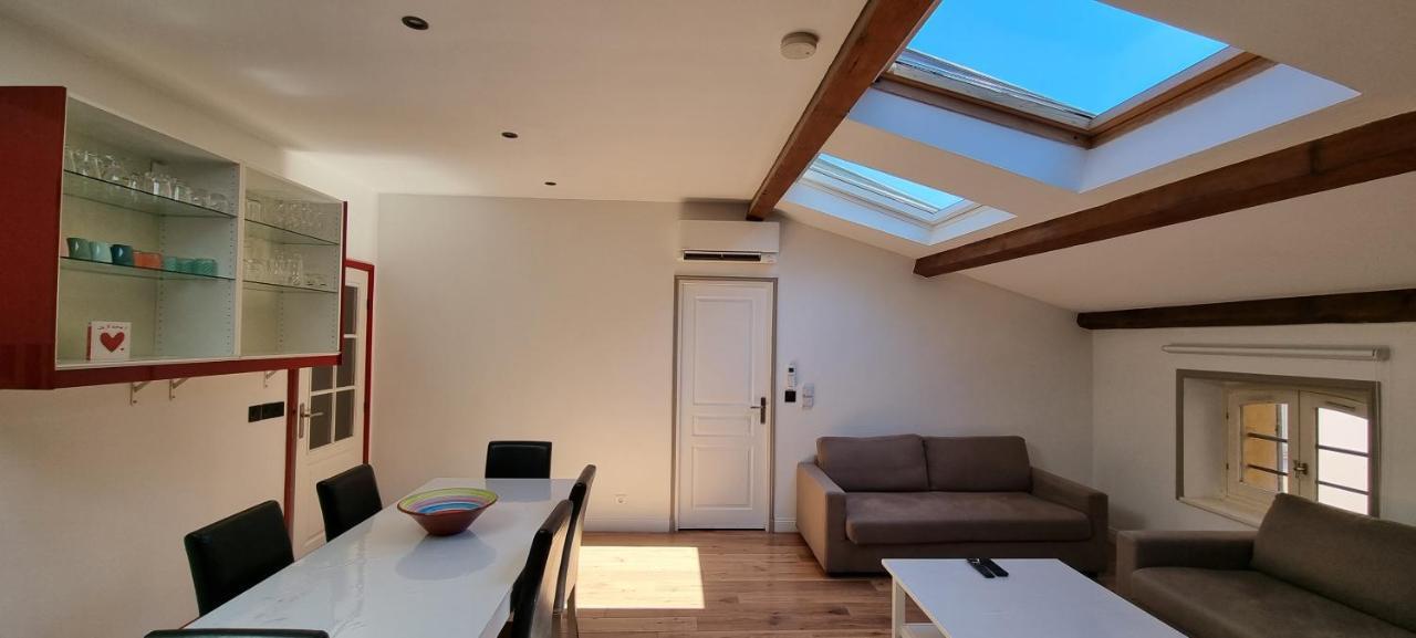 Chambre D'Hotes Sde, Wc Prive Climatise Dans Loft 80M2 Espace Commun Avec Les Habitants Salon Et Cuisine Apartment Toulon Bagian luar foto